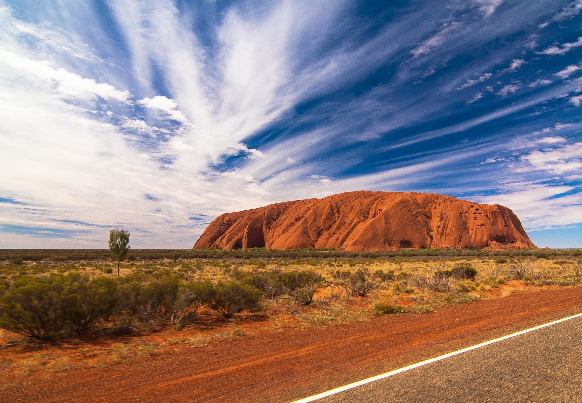 Uluru vanaf de weg