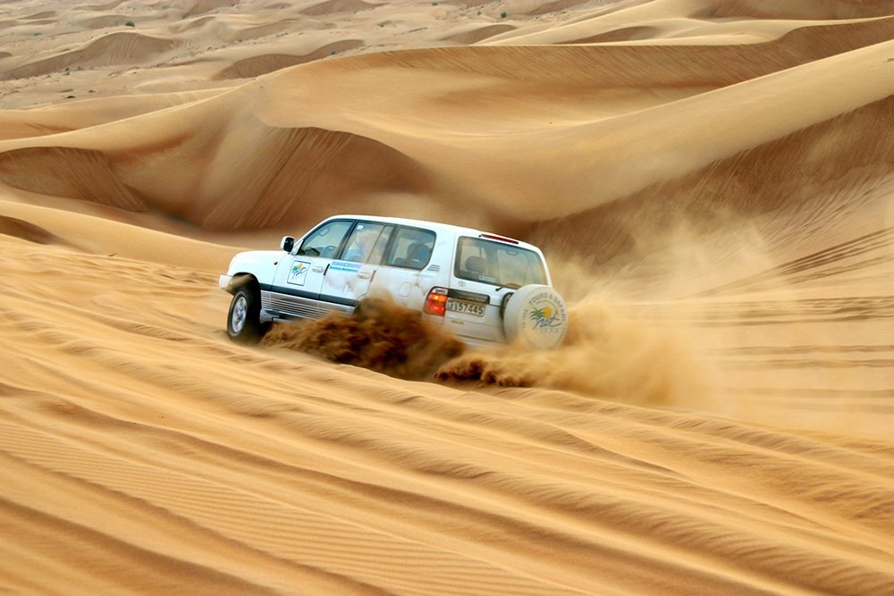 Woestijn jeepsafari dubai & abu dhabi