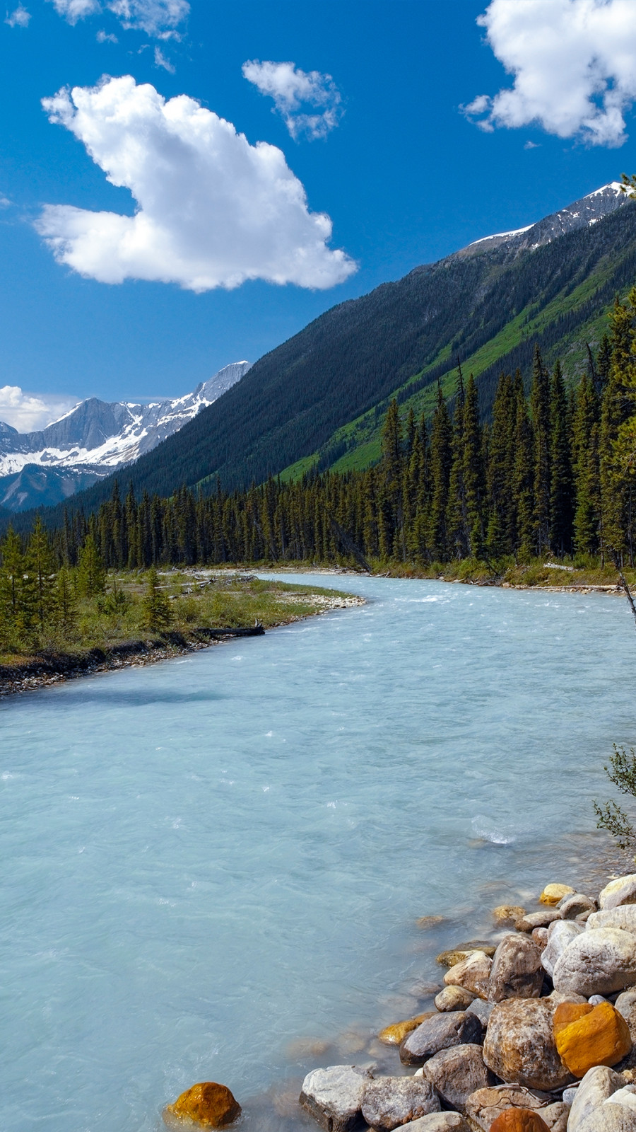 Travelworld Magazine Canada