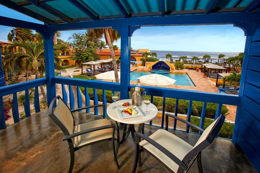 Divi Flamingo Beach Resort & Casino balkon