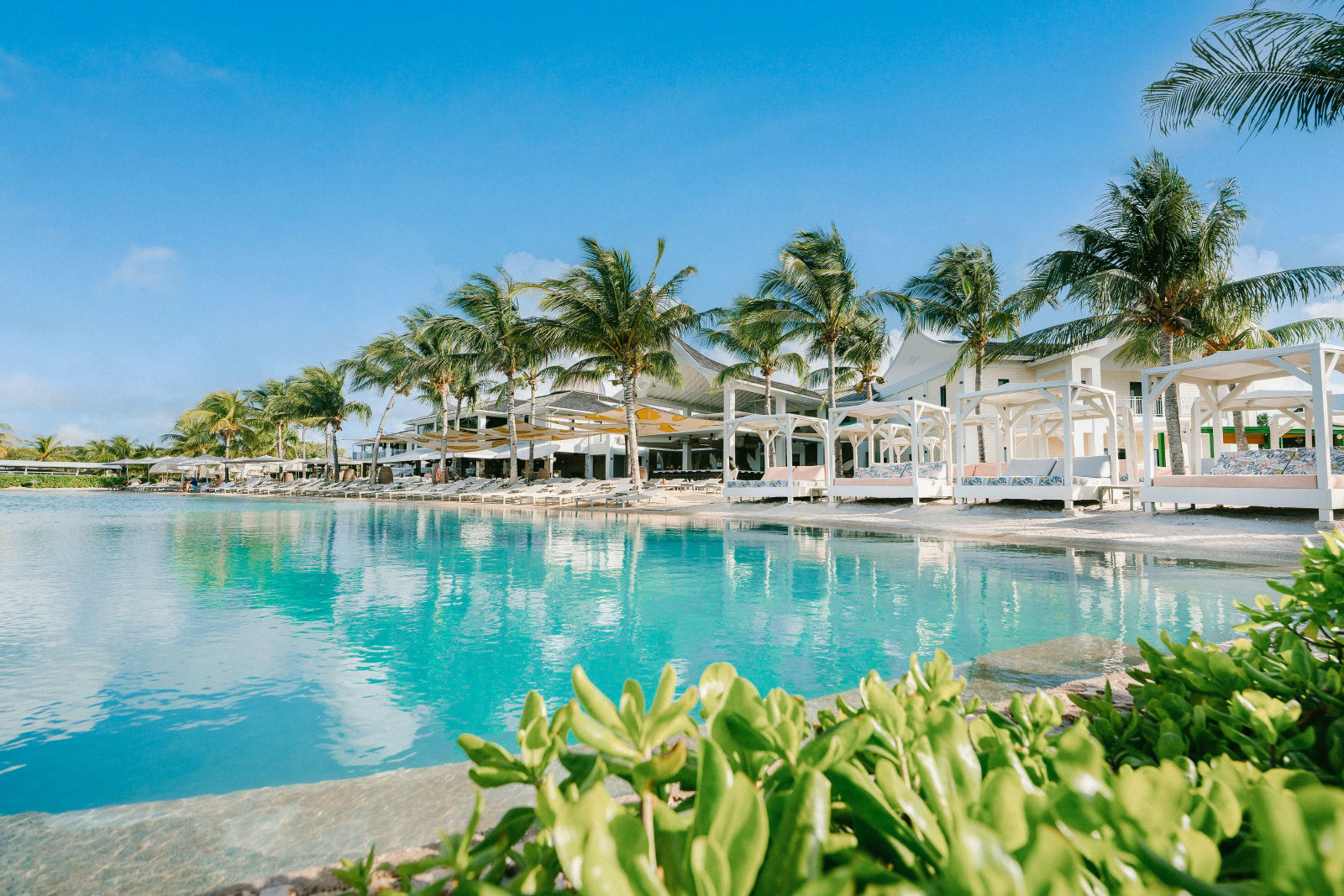 Curacao Papagayo Beach Club zwembad