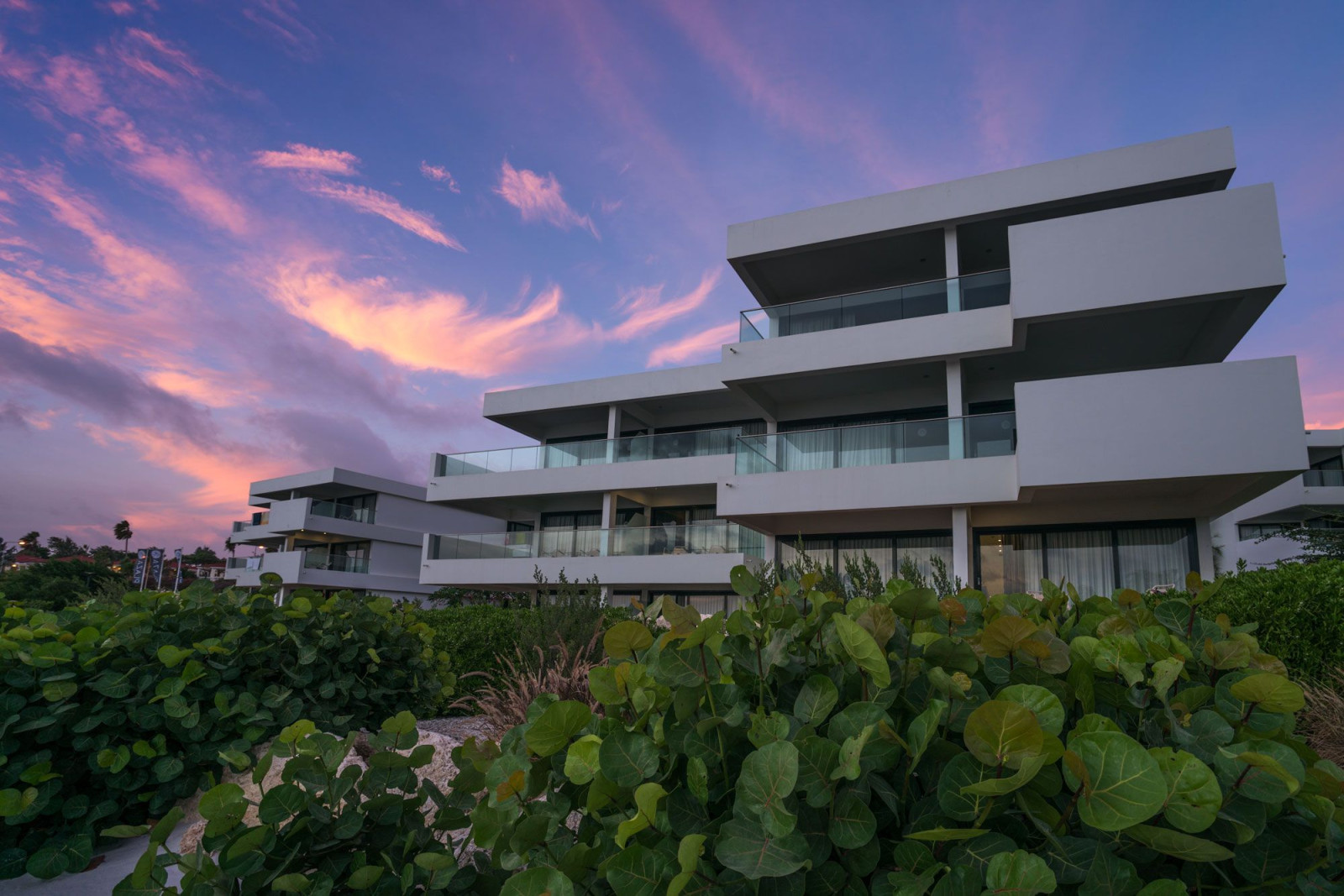Curacao Papagayo Beach Hotel sunset