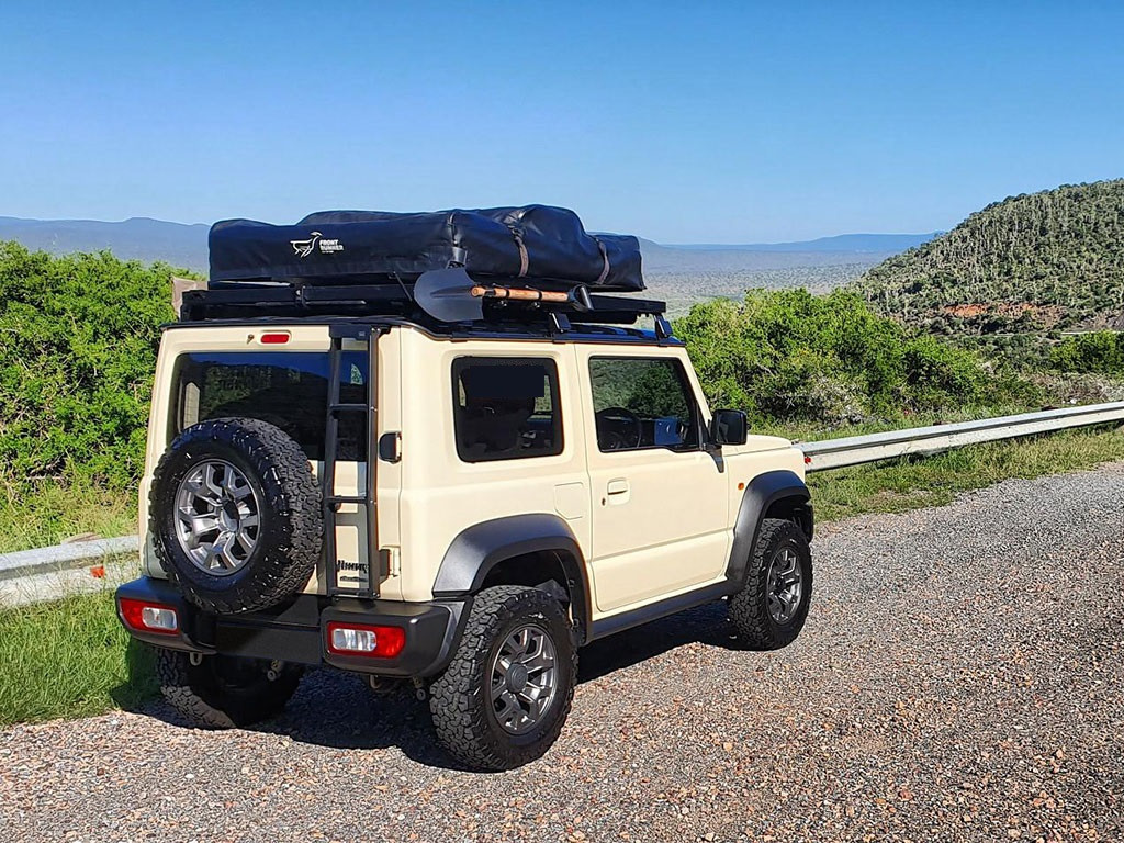 Britz BOT 4x4 Suzuki Jimny 2 Berth exterieur achterkant